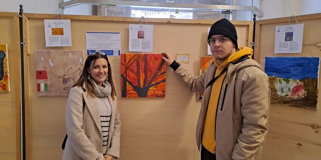 A San Quirico le opere dei ragazzi di Autismo Siena: inaugurata la mostra